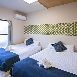 山house中津 最大10人 中津駅まで徒歩6分 梅田まで電車4分行ける！　 アパート 大阪市